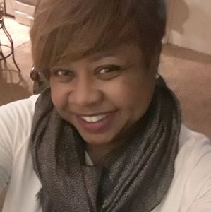 Meet your Posher, Kamela